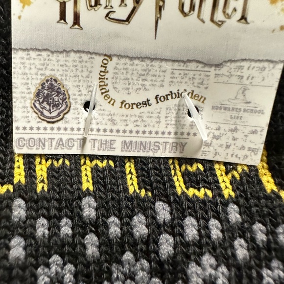 Harry Potter HUFFLEPUFF Thick Knee/Boot Socks Shoe Size 4-10 Brand New! - Picture 7 of 15